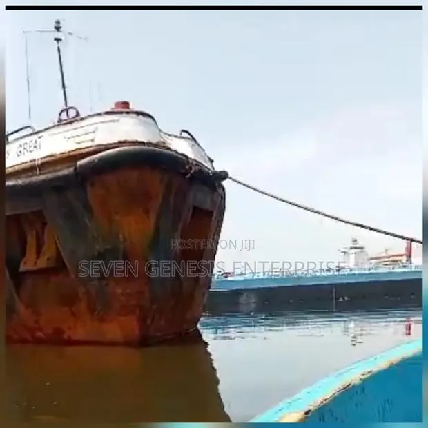 Oil Barge/Tanker Ship Vessel for Sale · Photo 2