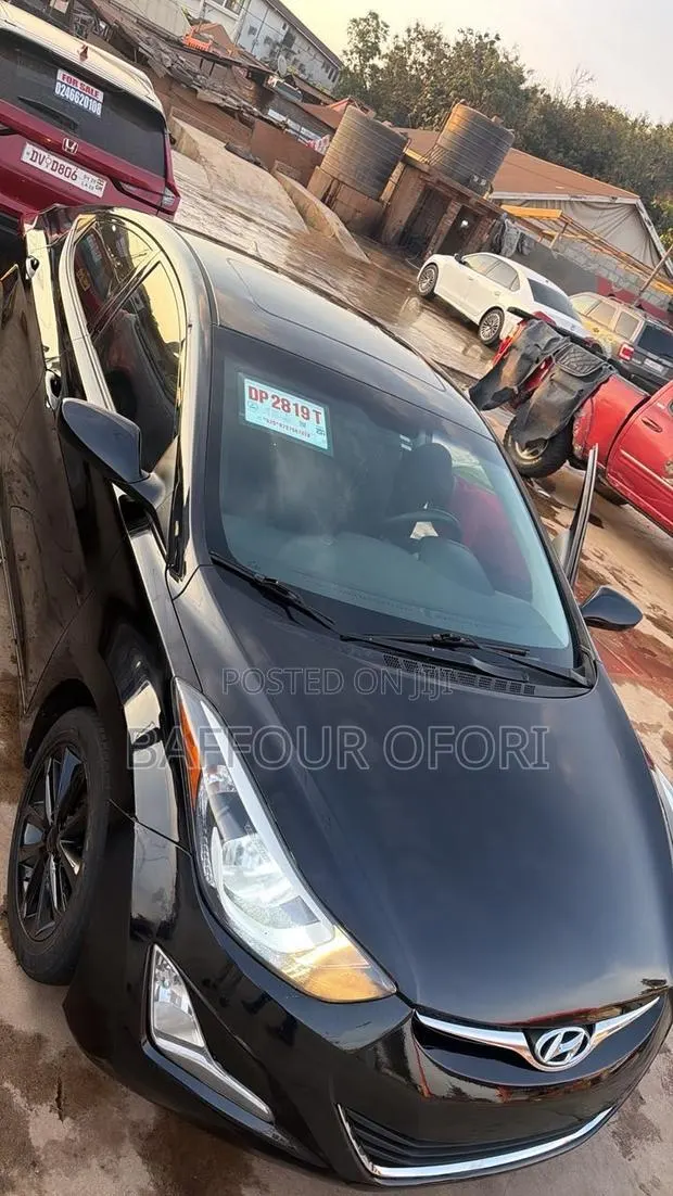 Hyundai Elantra 2015 Black · Photo 1