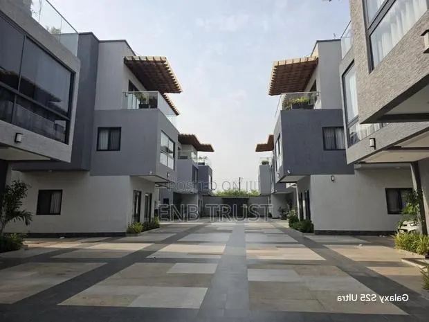 Furnished 5bdrm Townhouse / Terrace in Airport West for rent · Photo 1