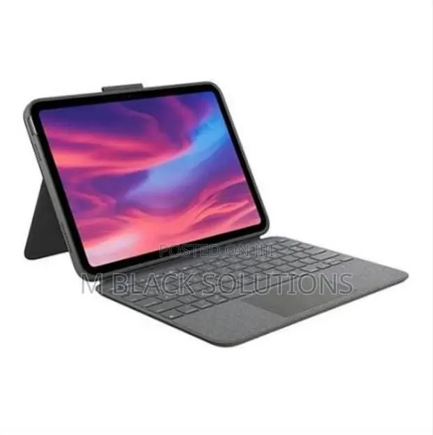 Logitech Combo Touch 13" iPad M5 Pro Keyboard · Photo 1