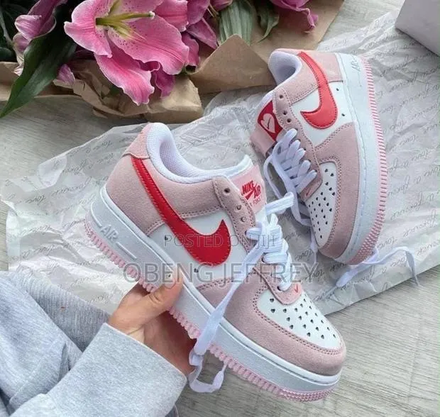 Original Nike Airforce Valentine Pink/White · Photo 1