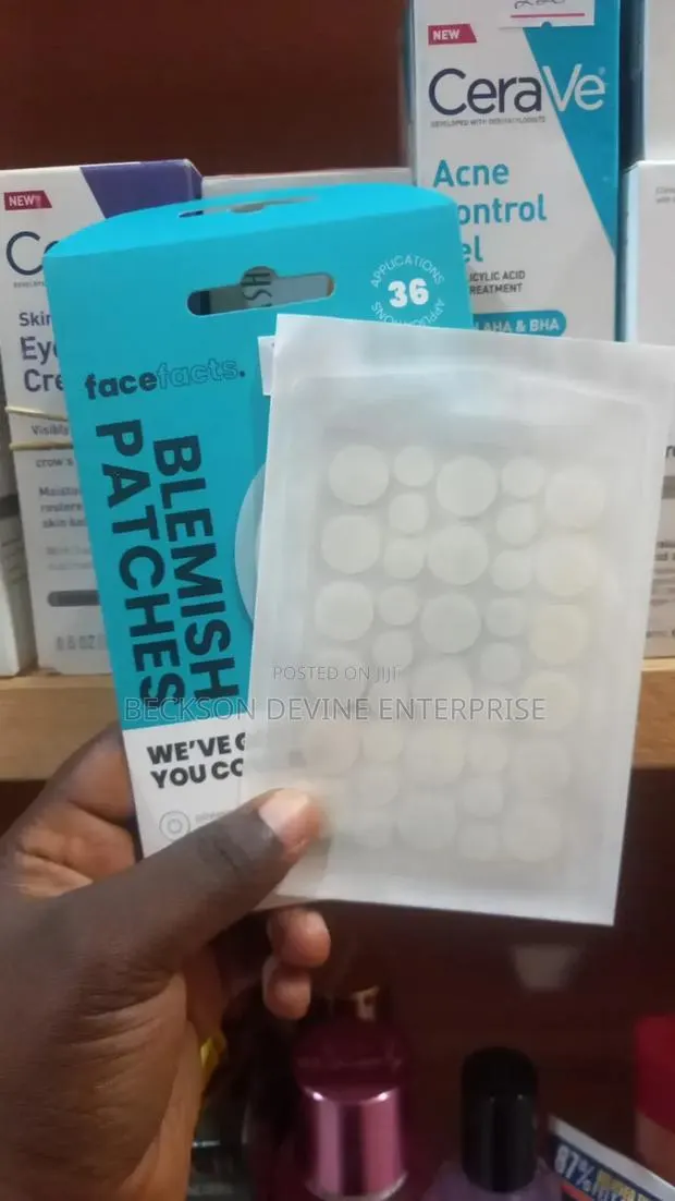 Facefacts Pimple Patches · Photo 1