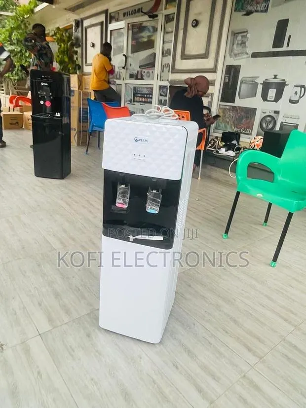 Energy Efficient Water Dispenser With Storage Fridge · Photo 1