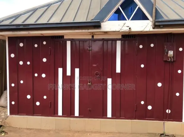 Container Painting and Design · Photo 1