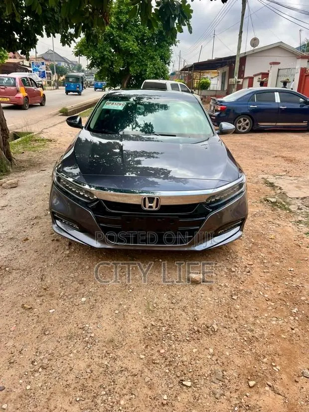 Honda Accord Touring 2.0T 2018 Black