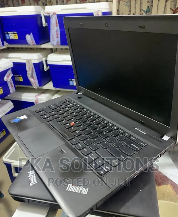 Laptop Lenovo 8GB Intel Core I5 HDD 500GB · Photo 1