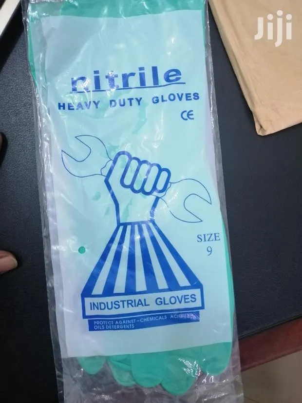 Nitrile Heavy Duty Gloves · Photo 1