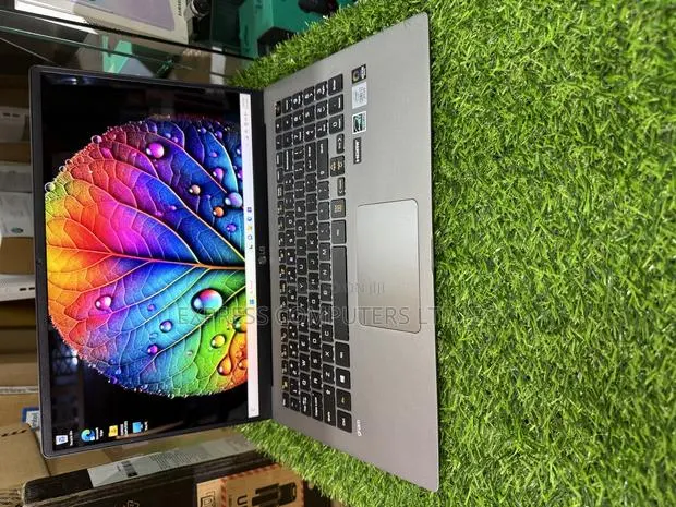 Laptop LG Gram 14 16GB Intel Core i7 SSD 512GB · Photo 1