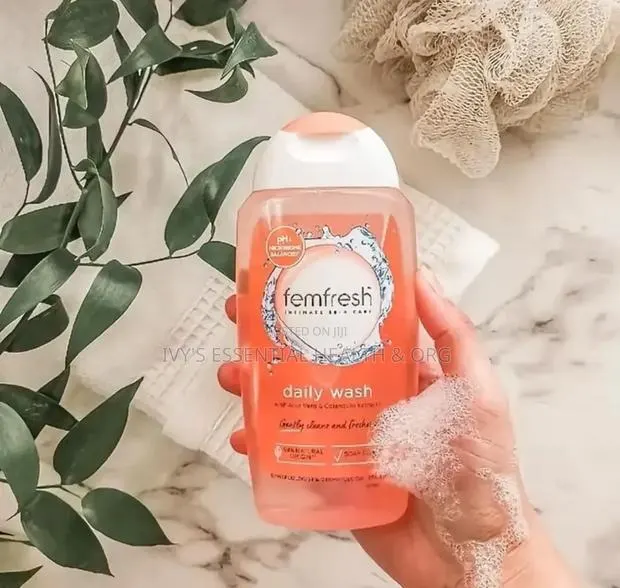 Femfresh Intimate Daily Wash · Photo 1