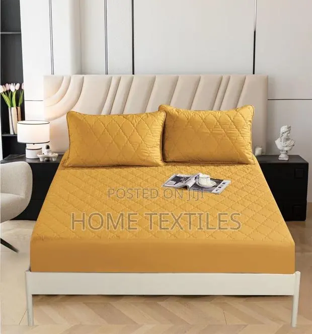 Yellow Mattress Protector for King and Queen Size Beds · Photo 1