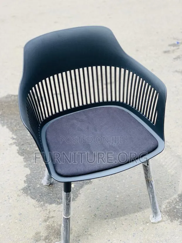 Garden Chair · Photo 1
