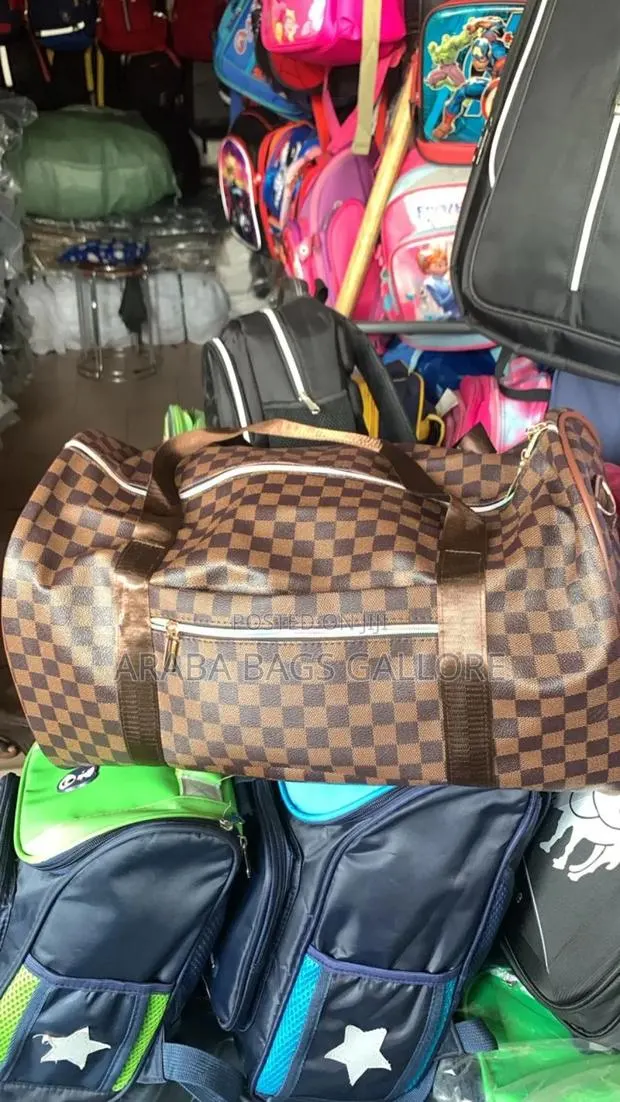 Quality Travelling Leather Bag · Photo 1