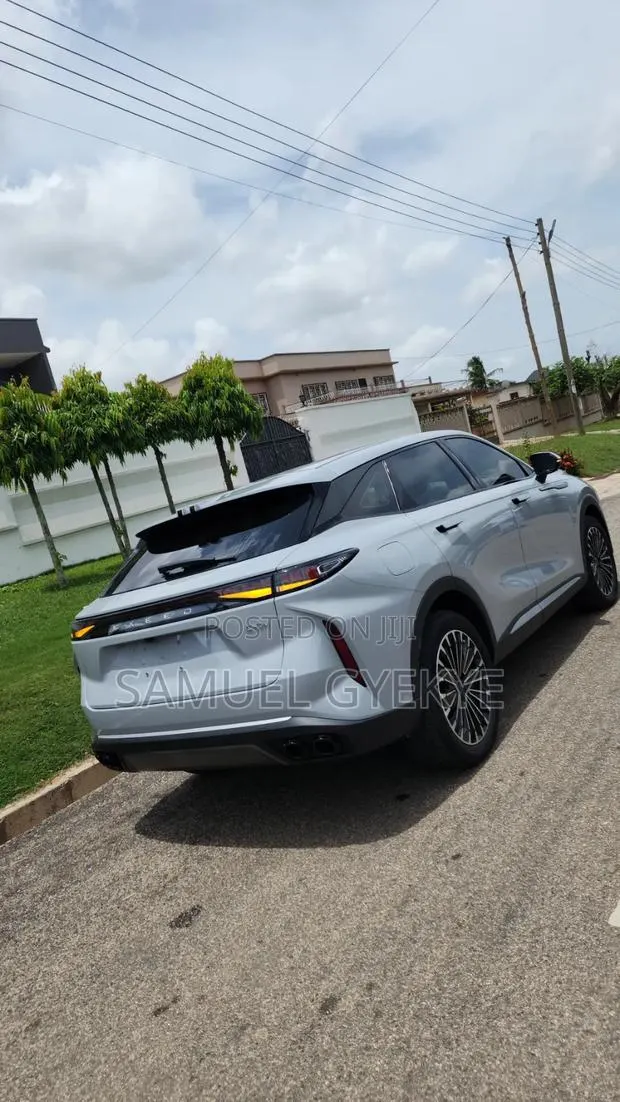 Exeed TXL 2024 Gray · Photo 7