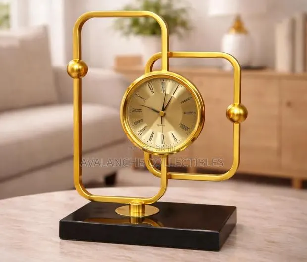 Luxury Geometric Table Clock for Homes and Offices · Photo 1