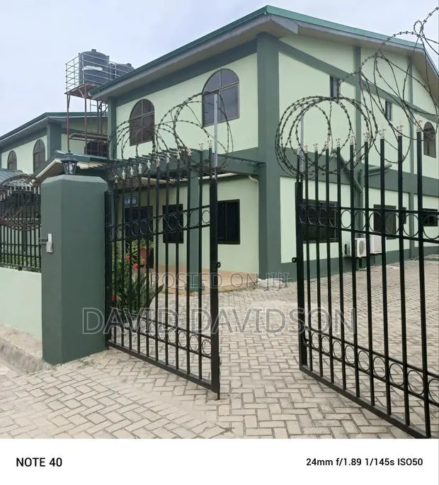 4bdrm Mansion in 4 Bedroom Self, Tema Metropolitan for rent · Photo 1