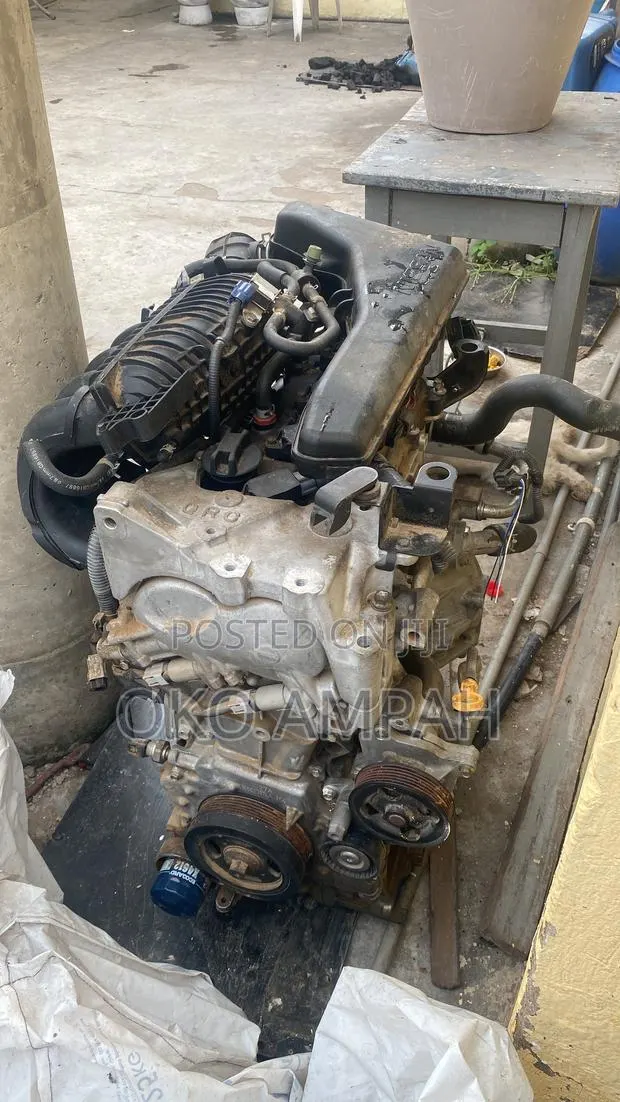 Nissan Rouge Engine · Photo 1