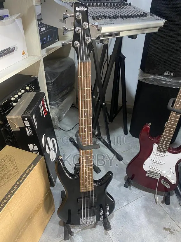 Ibanez Bass Guitar Sound Gear GSR 205 Active · Photo 1