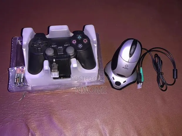 Wireless PS2 Game Pad(PC+PS2) · Photo 1