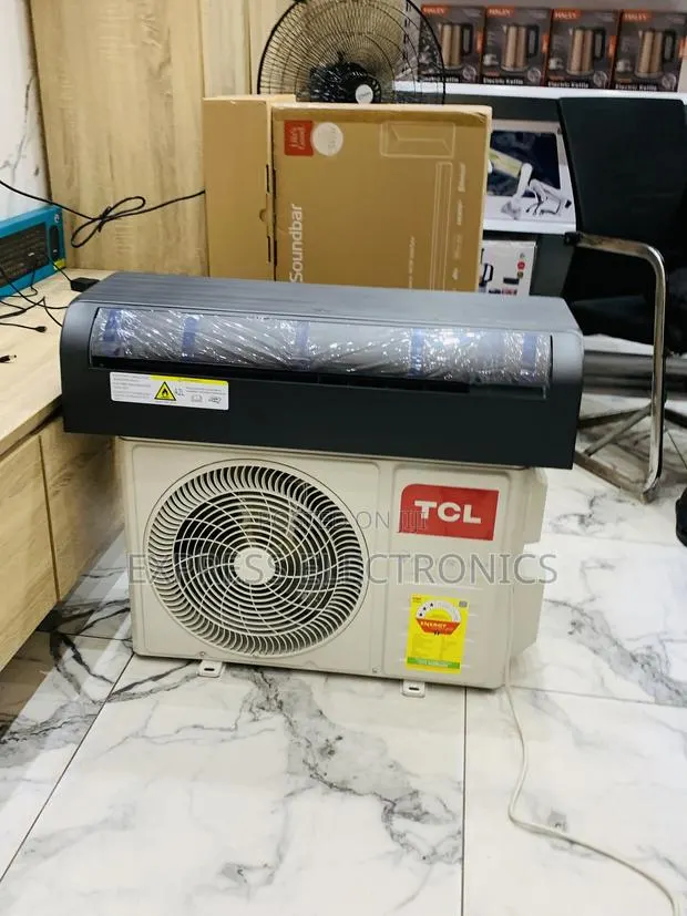 Inverter Dark Grey Air Conditioner TCL 1.5hp · Photo 1