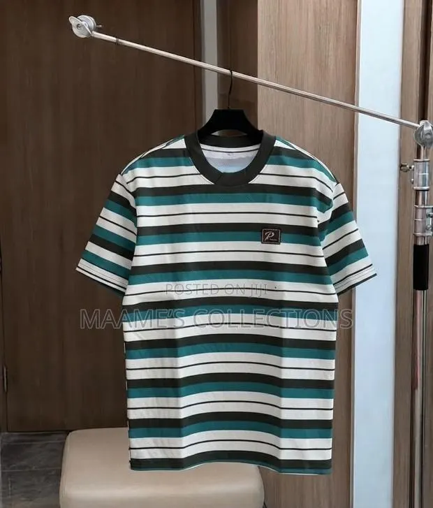 Vintage Men’S Striped Crew Neck Shorts Sleeve T - Shirt · Photo 1