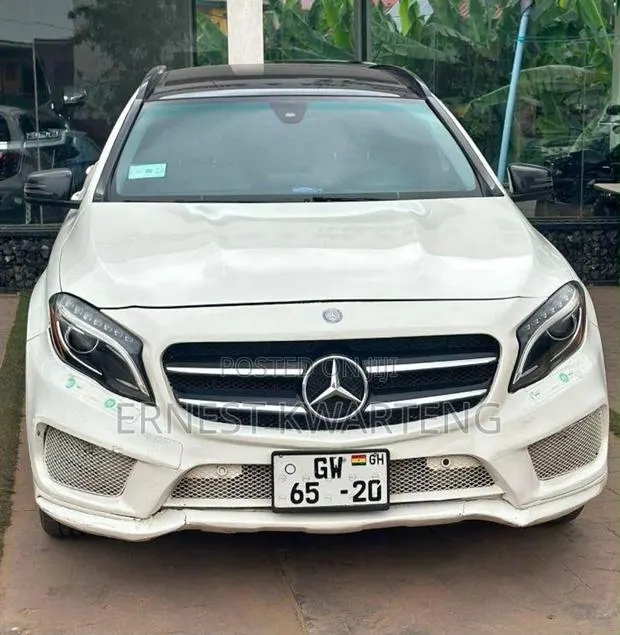 Mercedes-Benz GLA 250 2015 White