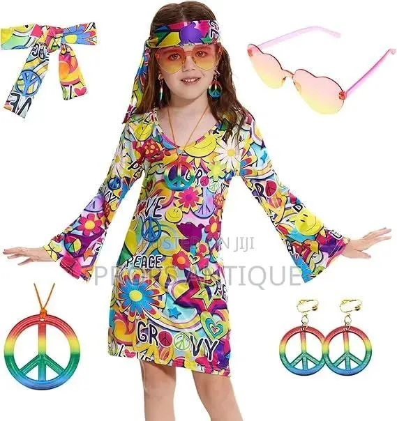 Retro Fancy Costumes · Photo 1