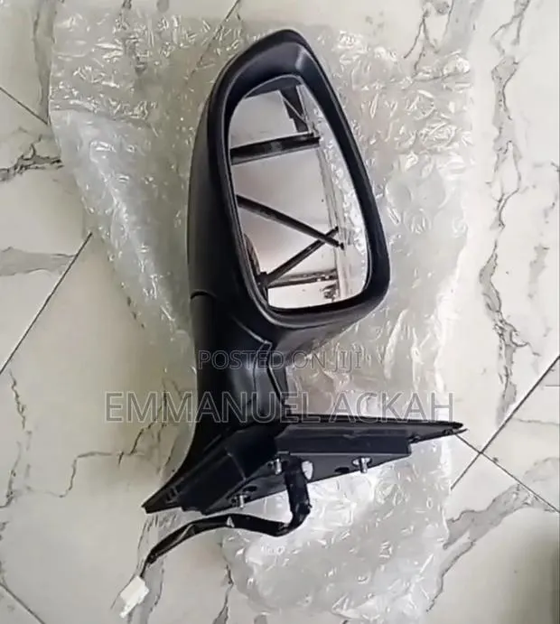 Honda Accord 2020 Side Mirror · Photo 1