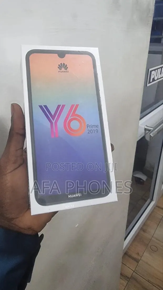 New Huawei Y6 2019 32 GB Black · Photo 1