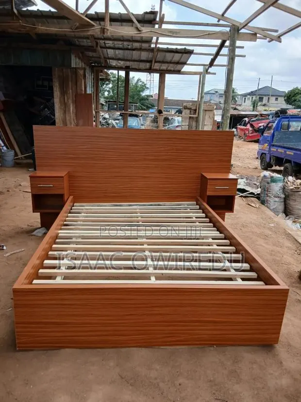 Quality Wooden Double Bed · Photo 1