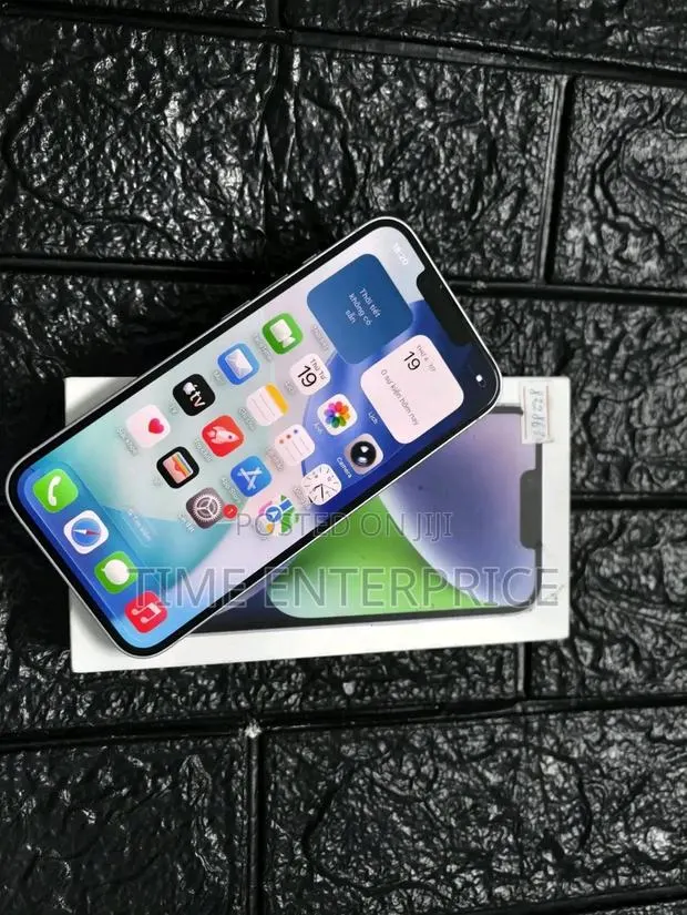 New Apple iPhone 14 512 GB Blue · Photo 1
