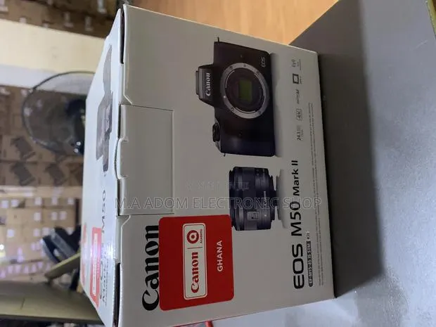 Very Cheap Canon M50 Mark II Camera With Lens 14-45 Mm · Photo 1