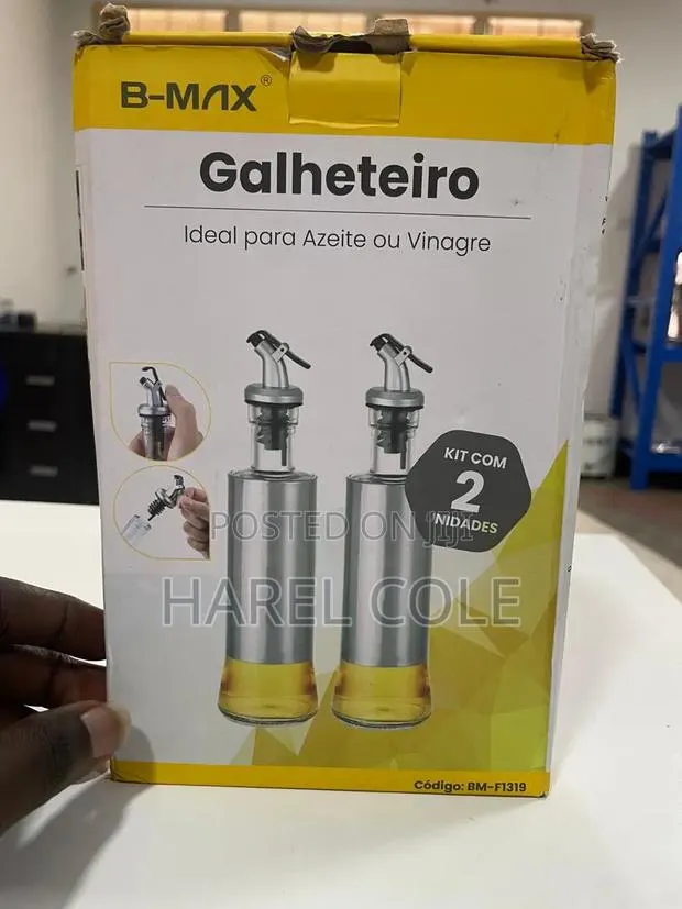 Oil Dispenser · Photo 1