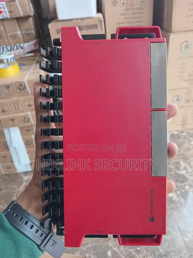 Mikrotik L009 Series L009uigs.2haxd.In · Photo 1