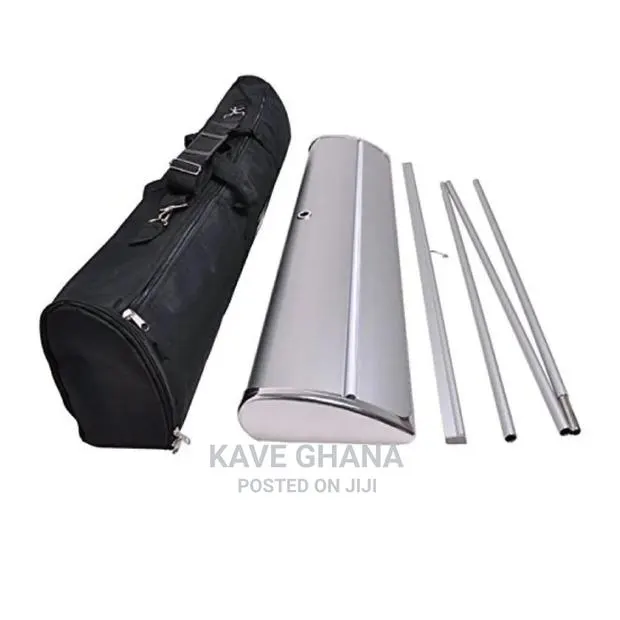 Pull-Up Banner Stands · Photo 1
