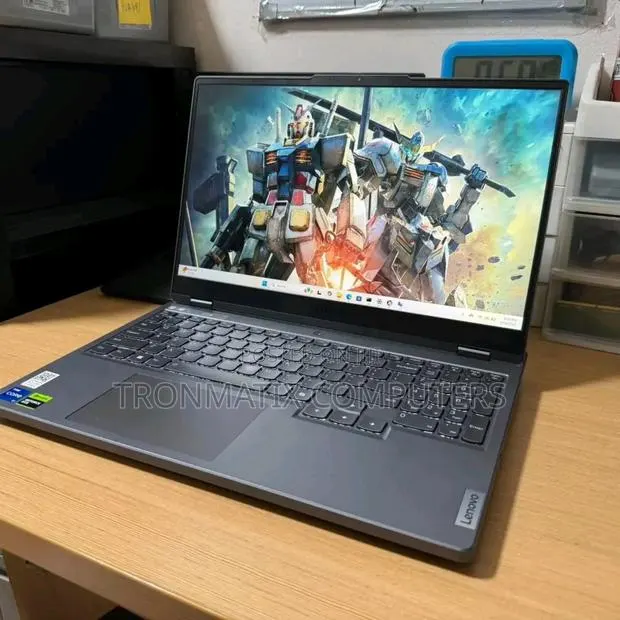 New Laptop Lenovo Legion Y730 16GB Intel Core i7 SSD 1T · Photo 1