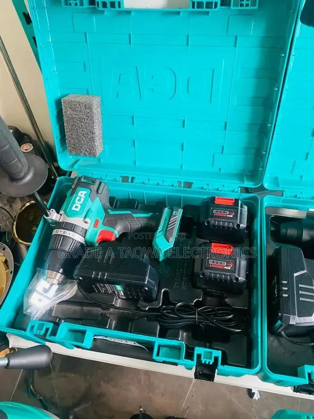 DCA ADJZ03-13 Cordless Brushless Driver / Hammer Drill · Photo 1