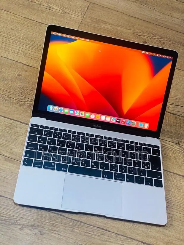 Laptop Apple MacBook Pro 2017 8GB Intel Core I5 SSD 512GB · Photo 1