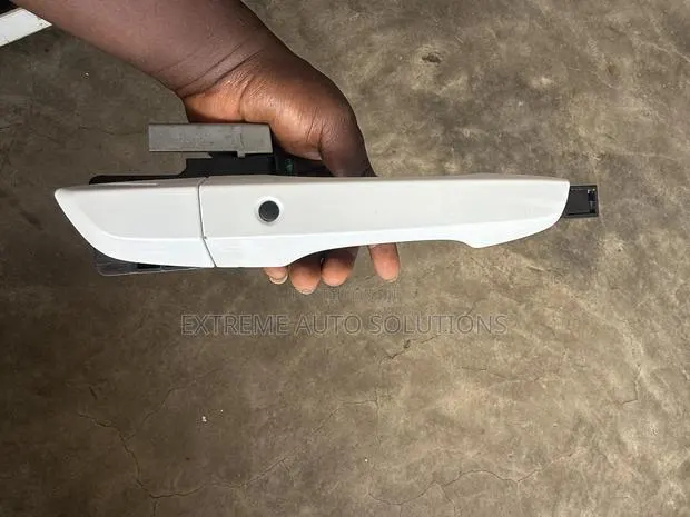 Genuine HONDA CIVIC Rear Left Door Exterior Handle 15-2021 · Photo 1