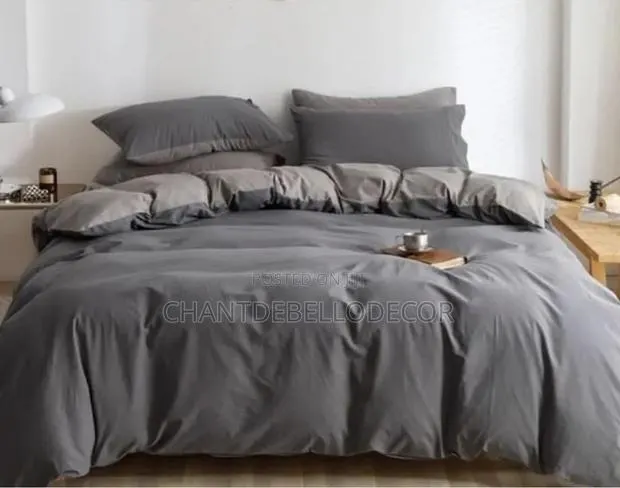 King Size 1 Duvet, 1 Duvet Cover, 1 Bedsheet, 4 Pillowcases · Photo 3