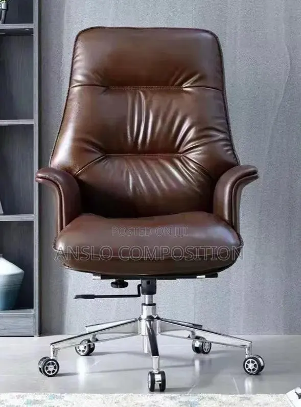 Special Directors Chair · Photo 1