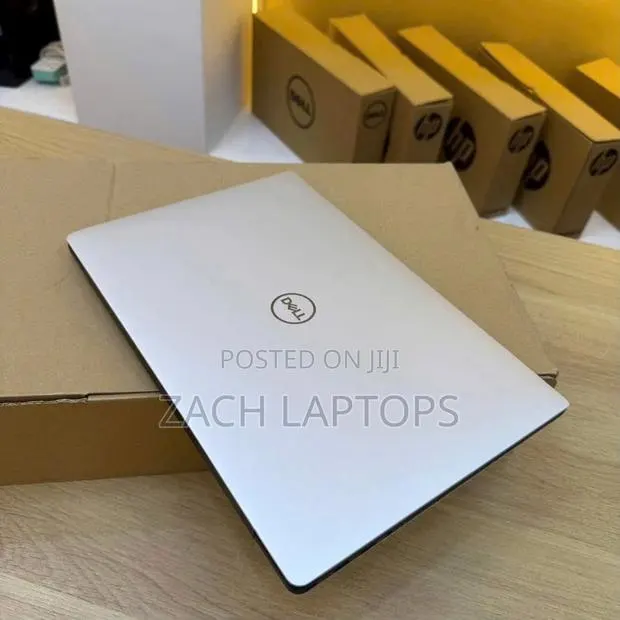 Laptop Dell XPS 13 16GB Intel Core i7 SSD 256GB · Photo 1
