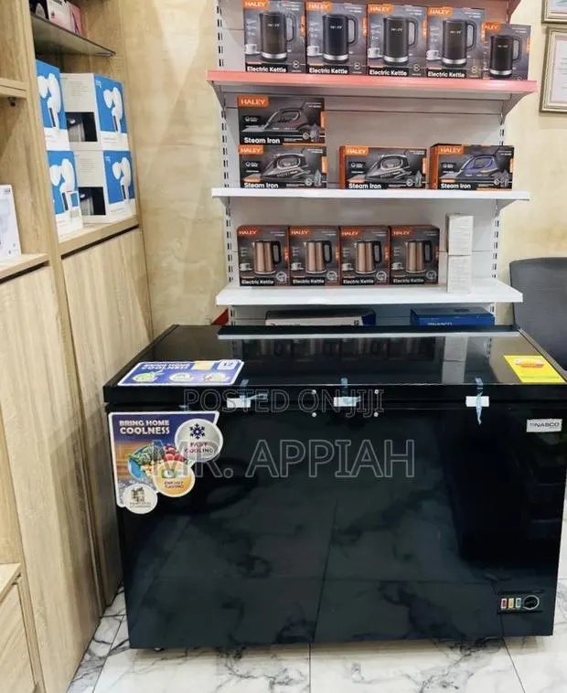 Efficient and Reliable Nasco Nas475fl Single Door Chest Freezer(Black) · Photo 1