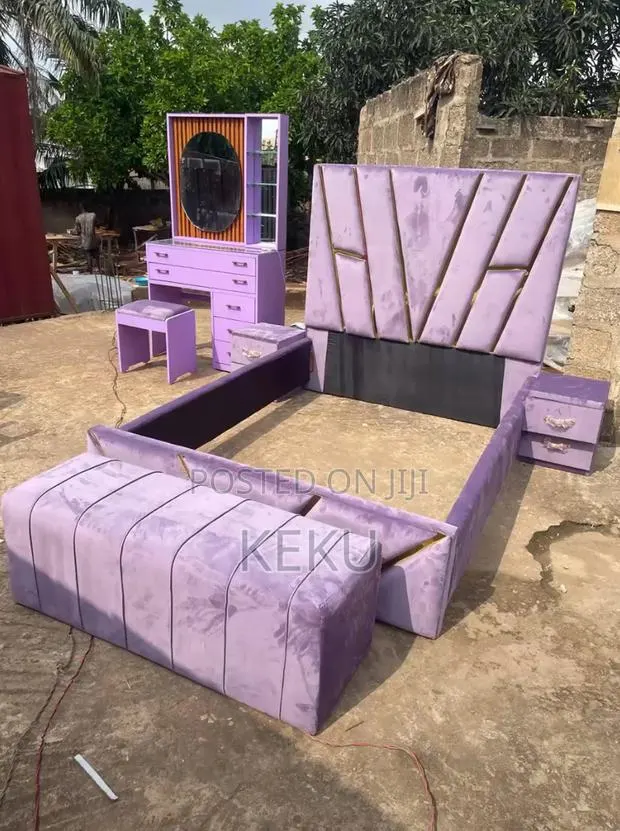 Africa Nice Bed Frame · Photo 1