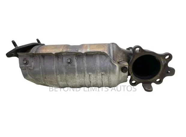 Honda CR-V 2023,2024,2025,2026 Catalytic Converter · Photo 1
