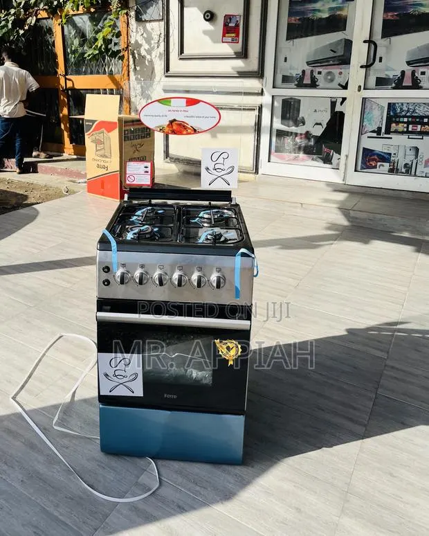 Easy to Use Ferre 50x60cm 4 Gas Burner With Grill · Photo 1