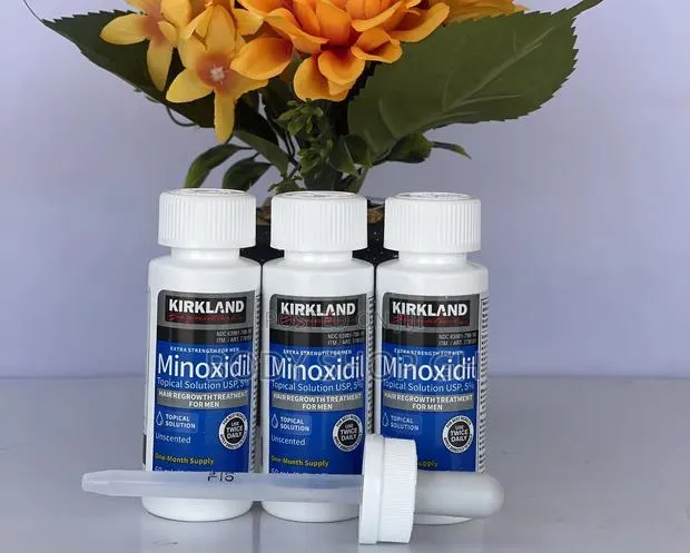 Made in Isreal / Original Kirkland Minoxidil Beard Solution · Photo 1