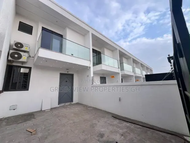 2bdrm Townhouse / Terrace in Ashaley Botwe for rent · Photo 1