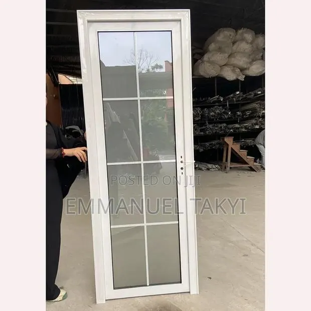 Washroom Door · Photo 1