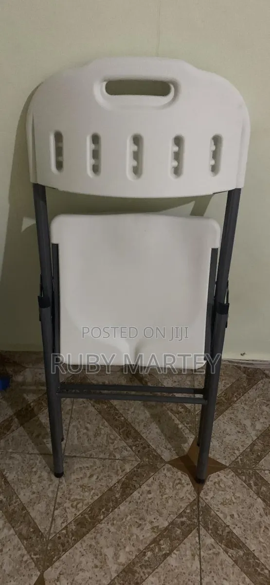 Chair for Sell · Photo 1