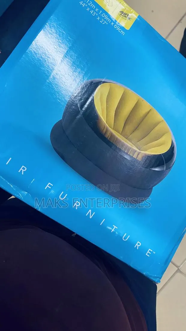 Inflatable Sofa · Photo 1